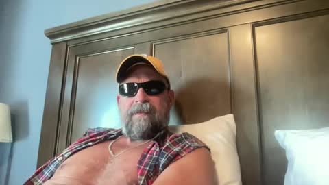 joestros online show from 25, 9, 2025