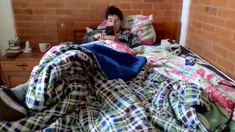 johan70nsexy online show from 11, 4, 2026