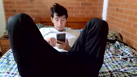 johan70nsexy online show from 12, 4, 2026