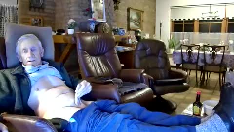 Snapshot of johan7_heet chatting on 9, 11, 2025 johan7 heet online show from 9, 11, 2025