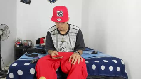 johan_and_antonella online show from 9, 1, 2025