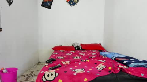 johan_and_antonella online show from 27, 1, 2025