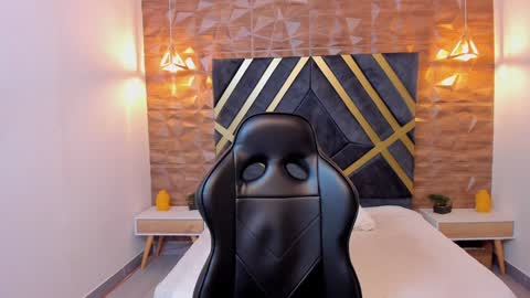 Johan Williams online show from 27, 12, 2024