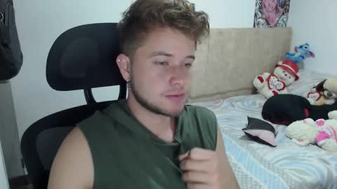 JOHAN independient model online show from 3, 1, 2025