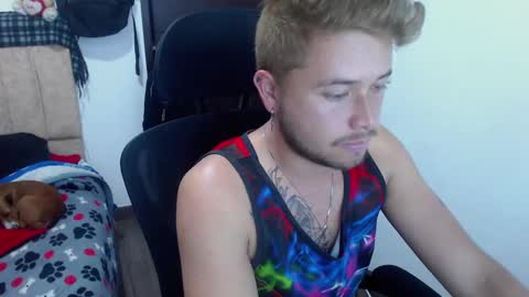 JOHAN independient model online show from 7, 10, 2025