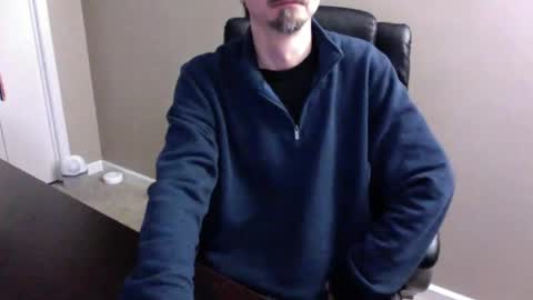 john757533 online show from 10, 3, 2025