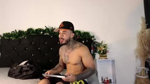 John  online show from 27, 11, 2025