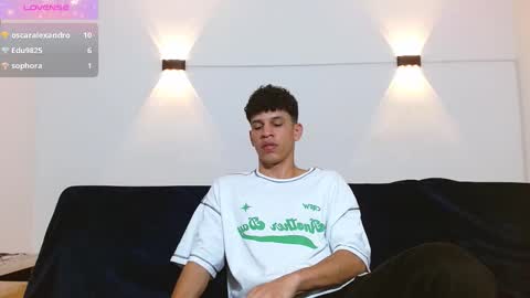 Snapshot of john_ssnow29 chatting on 25, 9, 2025 john_ssnow29 online show from 25, 9, 2025