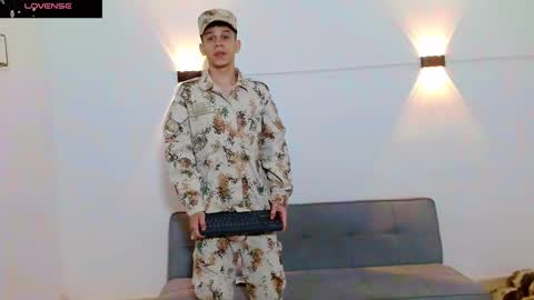 Snapshot of john_ssnow29 chatting on 1, 12, 2025 john_ssnow29 online show from 1, 12, 2025