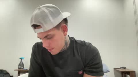 Snapshot of johnafterdark chatting on 19, 12, 2024 JAXX online show from 19, 12, 2024