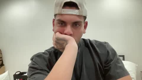 Snapshot of johnafterdark chatting on 8, 1, 2025 JAXX online show from 8, 1, 2025