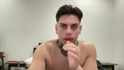 Snapshot of johnafterdark chatting on 25, 2, 2025 JAXX online show from 25, 2, 2025