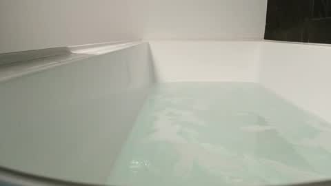 Snapshot of johnny61600 chatting on 15, 9, 2025 Lovenitwet69 online show from 15, 9, 2025