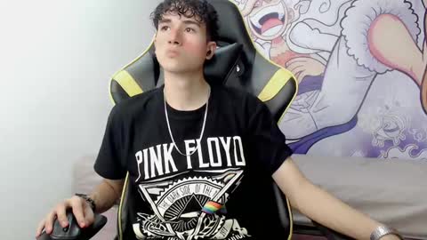 johnny_cagee online show from 8, 1, 2025