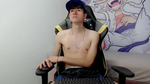 johnny_cagee online show from 22, 1, 2025