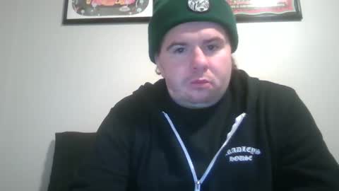 johnnyb1118 online show from 30, 1, 2025