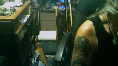 Snapshot of johnnyshung1 chatting on 14, 11, 2025 johnnyshung1 online show from 14, 11, 2025