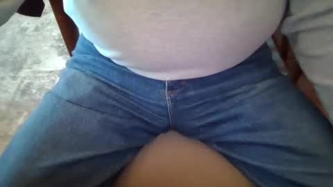 Snapshot of johnxxx549 chatting on 24, 11, 2025 johnxxx549 online show from 24, 11, 2025