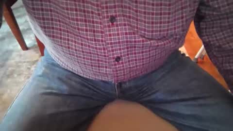 Snapshot of johnxxx549 chatting on 16, 12, 2025 johnxxx549 online show from 16, 12, 2025