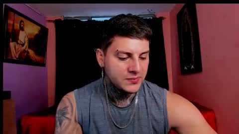 Snapshot of johny_multicum chatting on 27, 11, 2025 Johny online show from 27, 11, 2025