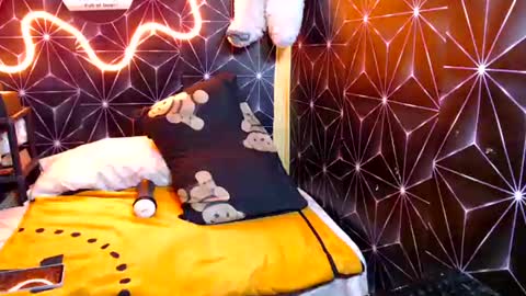 johnydestroyer online show from 4, 7, 2026