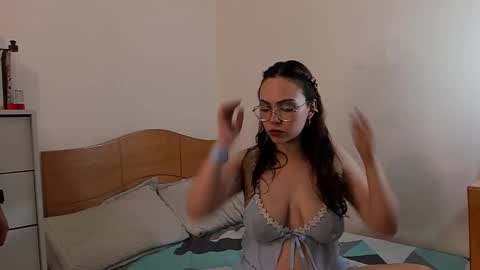 Snapshot of jois0311 chatting on 23, 11, 2025 SasaHara online show from 23, 11, 2025