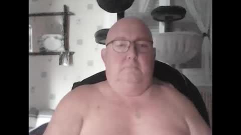 Snapshot of jojo60000529566 chatting on 2, 12, 2024 jojo60000529566 online show from 2, 12, 2024