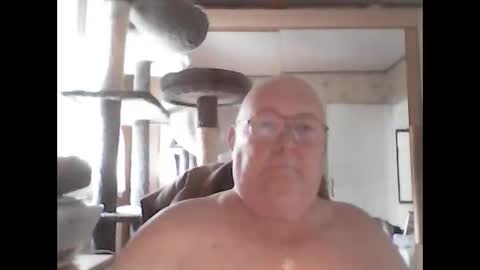 Snapshot of jojo60000529566 chatting on 6, 10, 2025 jojo60000529566 online show from 6, 10, 2025