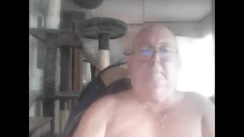 Snapshot of jojo60000529566 chatting on 27, 10, 2025 jojo60000529566 online show from 27, 10, 2025