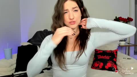    online show from 1, 2, 2025