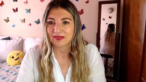 Snapshot of jolie_mature_ chatting on 11, 1, 2026 Jolie Mature online show from 11, 1, 2026