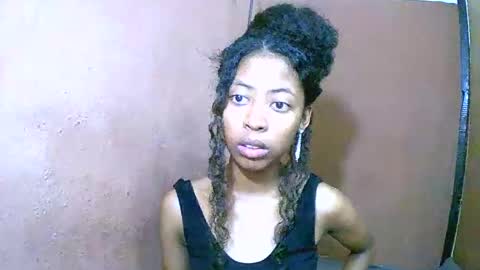 Snapshot of joliekah27 chatting on 3, 3, 2025 joliekah27 online show from 3, 3, 2025