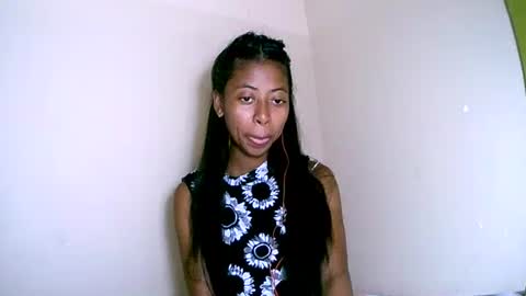 Snapshot of joliekah27 chatting on 19, 9, 2025 joliekah27 online show from 19, 9, 2025