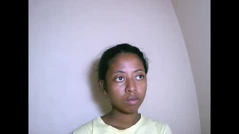 Snapshot of joliekah27 chatting on 2, 11, 2025 joliekah27 online show from 2, 11, 2025