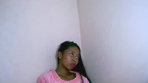 Snapshot of joliekah27 chatting on 11, 11, 2025 joliekah27 online show from 11, 11, 2025