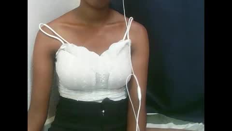 joliekah27 online show from 8, 2, 2026