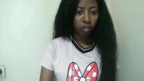 joliekah27 online show from 16, 3, 2026