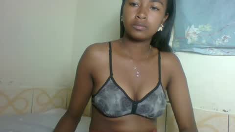 jolienasexi online show from 21, 7, 2026