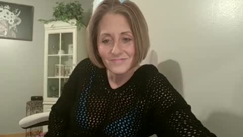 Snapshot of joliexx41 chatting on 10, 11, 2025 Jolie online show from 10, 11, 2025