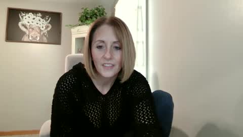 Snapshot of joliexx41 chatting on 26, 3, 2026 Jolie online show from 26, 3, 2026