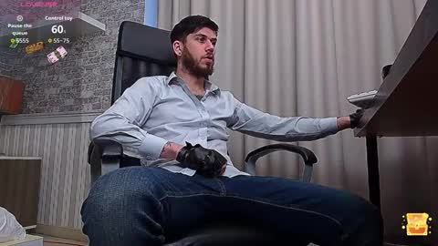 Snapshot of jonahshaw chatting on 5, 2, 2026 JonahShaw online show from 5, 2, 2026