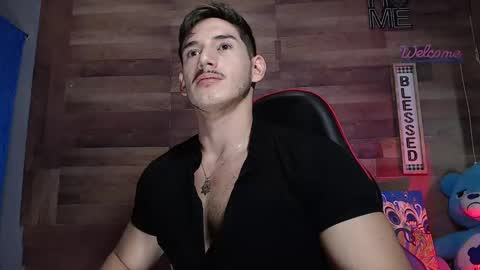 jonathancast08 online show from 15, 10, 2025