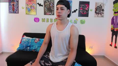 Snapshot of jonathanjoestar_ chatting on 4, 11, 2025 Instagram jonathanfit14 online show from 4, 11, 2025