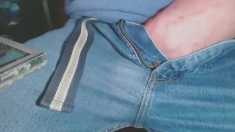 joncpics online show from 18, 12, 2025