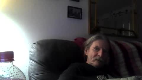 Jonelvis123456 online show from 9, 11, 2025