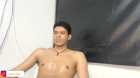 Snapshot of jonhsebastiann chatting on 8, 7, 2026 John online show from 8, 7, 2026