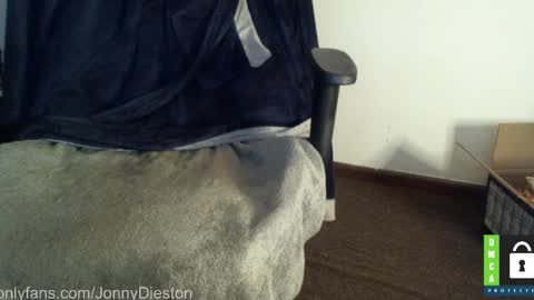 Snapshot of jonnydieston777 chatting on 4, 2, 2025 JonnyDieston online show from 4, 2, 2025