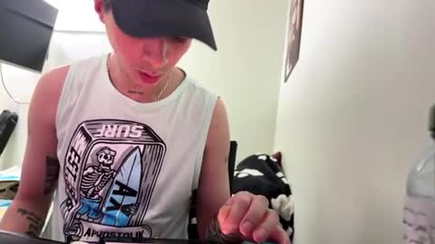 Snapshot of jonnyvamp chatting on 17, 6, 2026 jonnyvamp online show from 17, 6, 2026