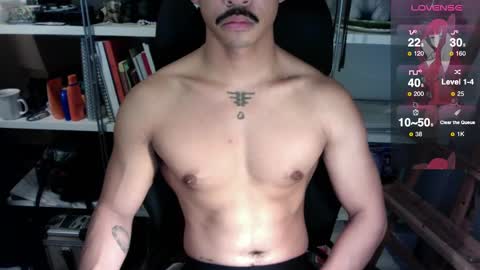 Snapshot of jonutty chatting on 4, 11, 2025 jonutty online show from 4, 11, 2025