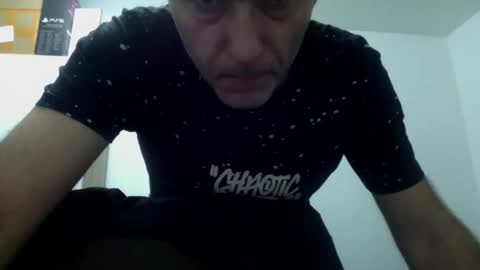 Snapshot of jony938 chatting on 9, 10, 2025 jony938 online show from 9, 10, 2025